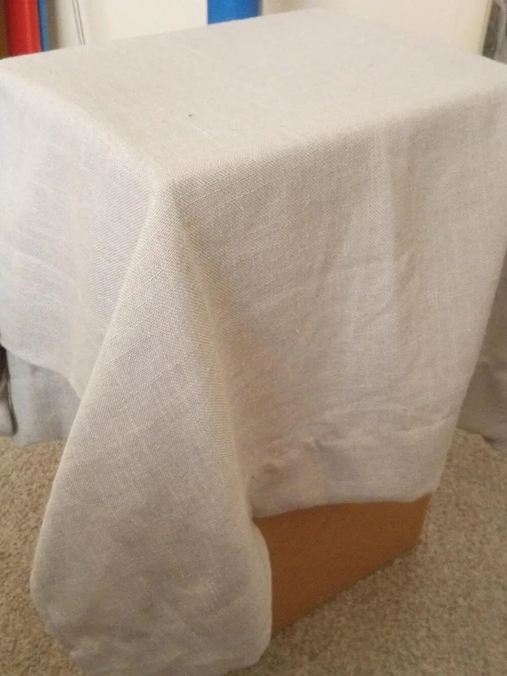 Linen table cloth